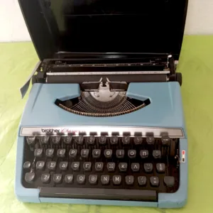 Γραφομηχανή Brother Charger 11 με Ελληνικό πληκτρολόγιο του 1970