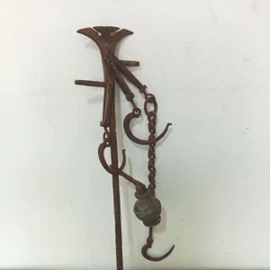 Παλιό χειροποίητο καντάρι με μπρούντζινο τοπούζι