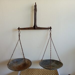 Παλιά ζυγαριά του Ψαρρά