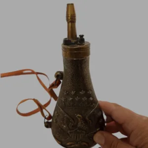 vintage-bronze-powder-flask-military-1950-1960
